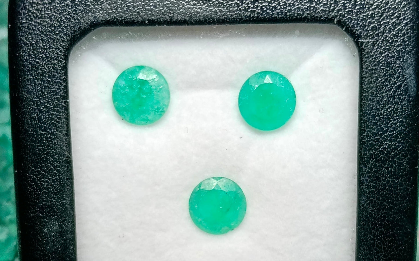 Lotes de Esmeraldas Colombianas