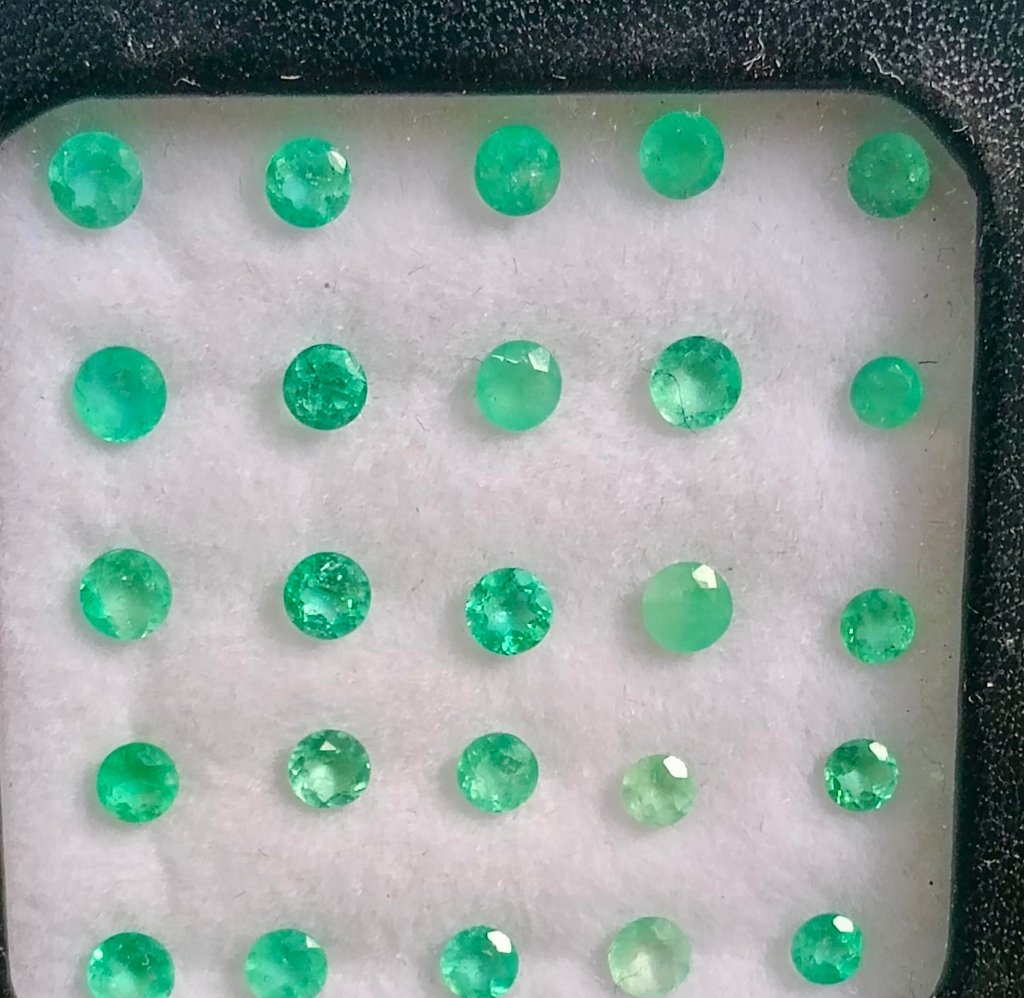 Lotes de Esmeraldas Colombianas