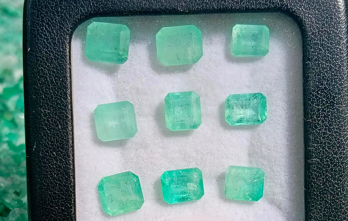 Lotes de Esmeraldas Colombianas