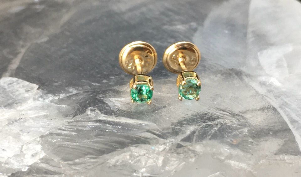 Joyeria de lujo Esmeralda Colombiana en oro 18k 3mm